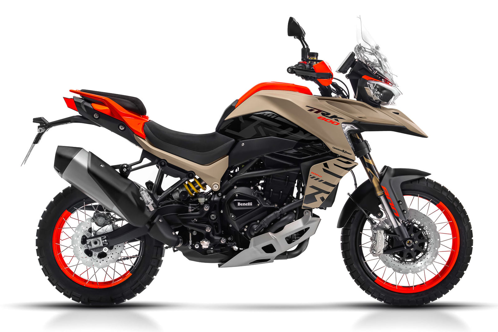 TRK ？？？ Benelli Ups the Mid-Weight ADV Selection with the TRK 800 – Lone Rider